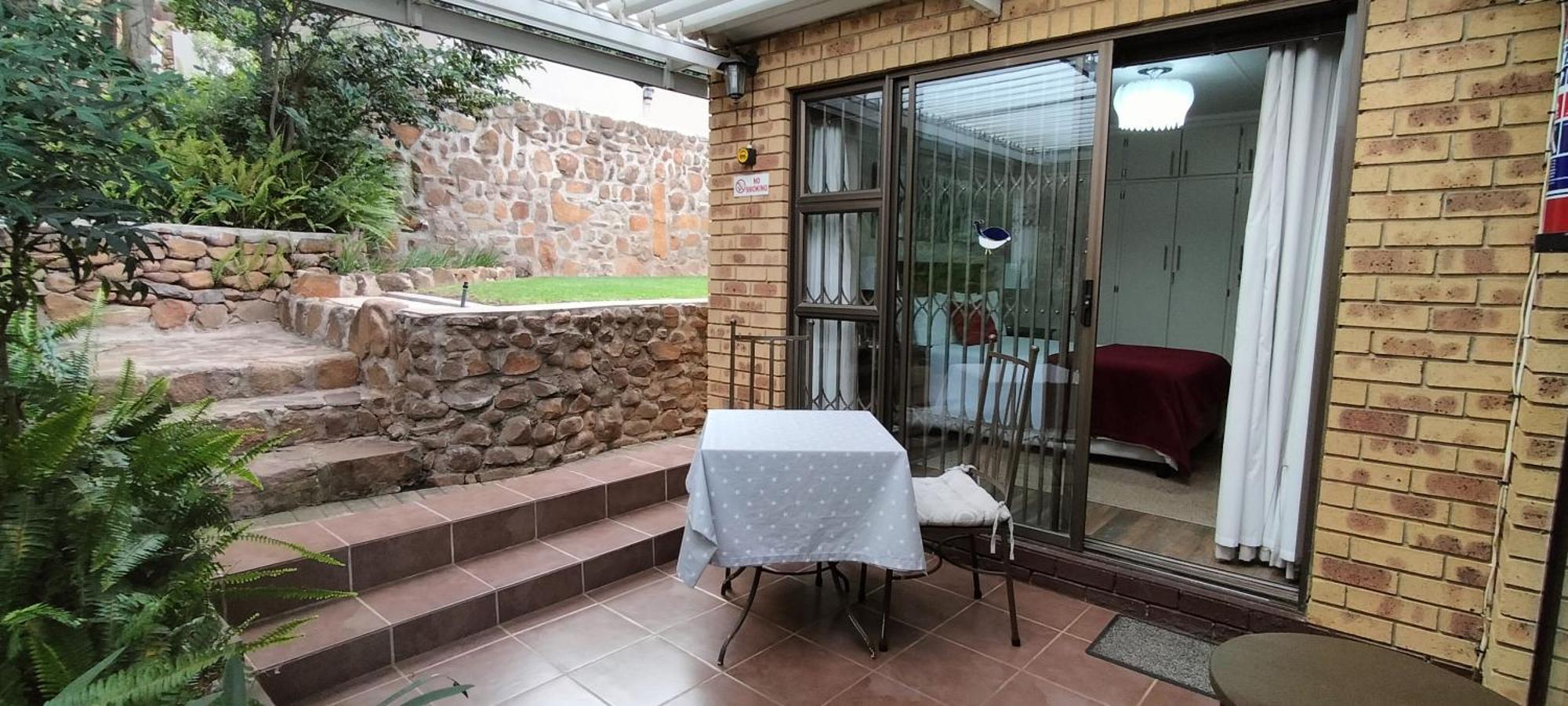 Mountain Gem Bed and Breakfast Bloemfontein Exteriör bild